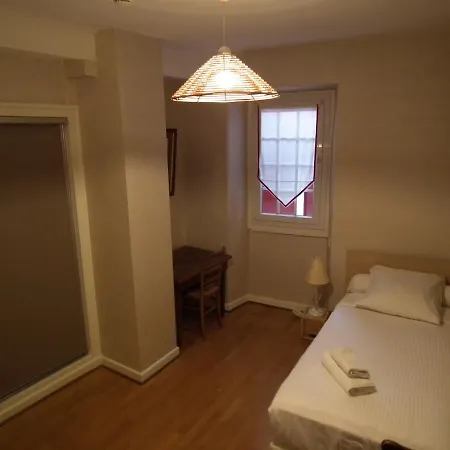 hôtel Piellenia Tardets-Sorholus Extérieur photo